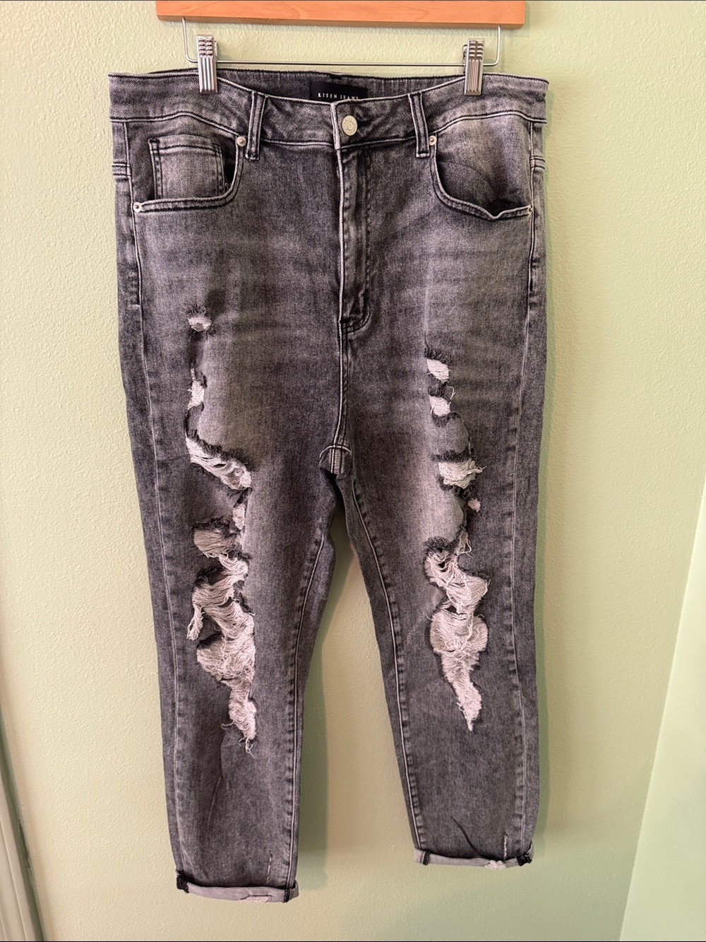 RIsen Distressed High-Waist Grey Women’s Jeans Sz 1xl